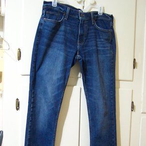 Hollister Womans Levis Jeans
